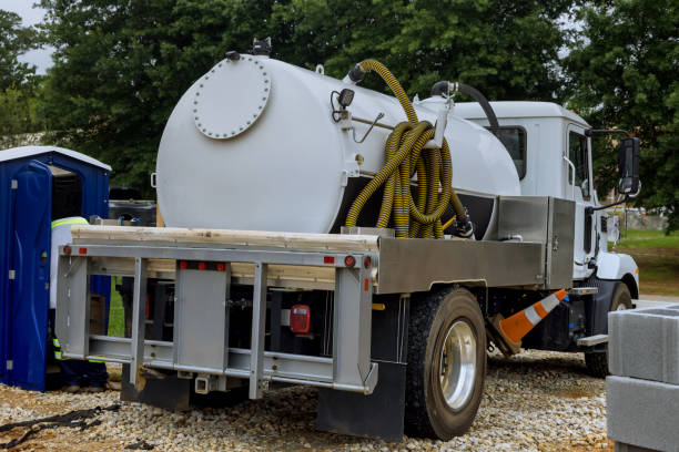 Portable Toilet Options We Offer in Tyrone, PA